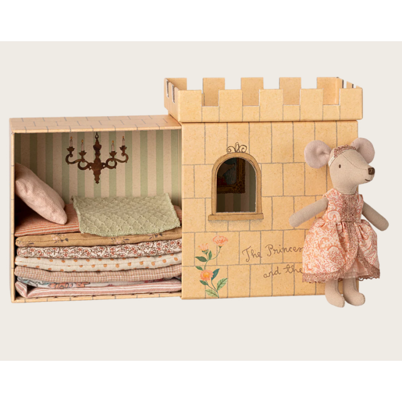 La princesse au petit pois, Grande sœur souris