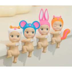 SONNY ANGEL HIPPERS LOOKING BACK